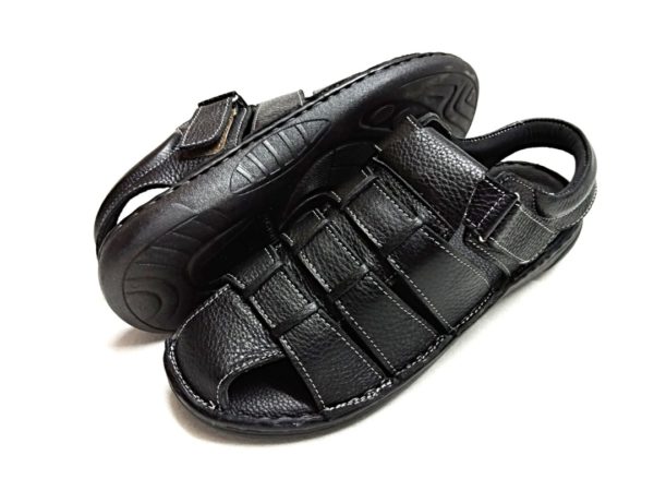 BRANDED COPY MEN’S LEATHER SLIPPERS