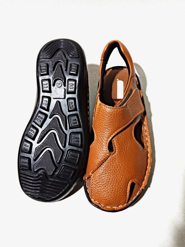 BRANDED COPY MEN’S LEATHER SLIPPERS