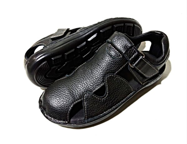 BRANDED COPY MEN’S LEATHER SLIPPERS